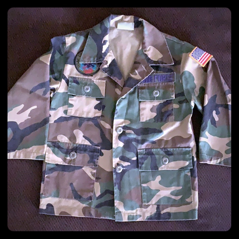 Military camo jacket - Kids size 8